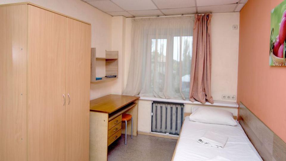 Hostel Podolski Plus เคียฟ ภายนอก รูปภาพ