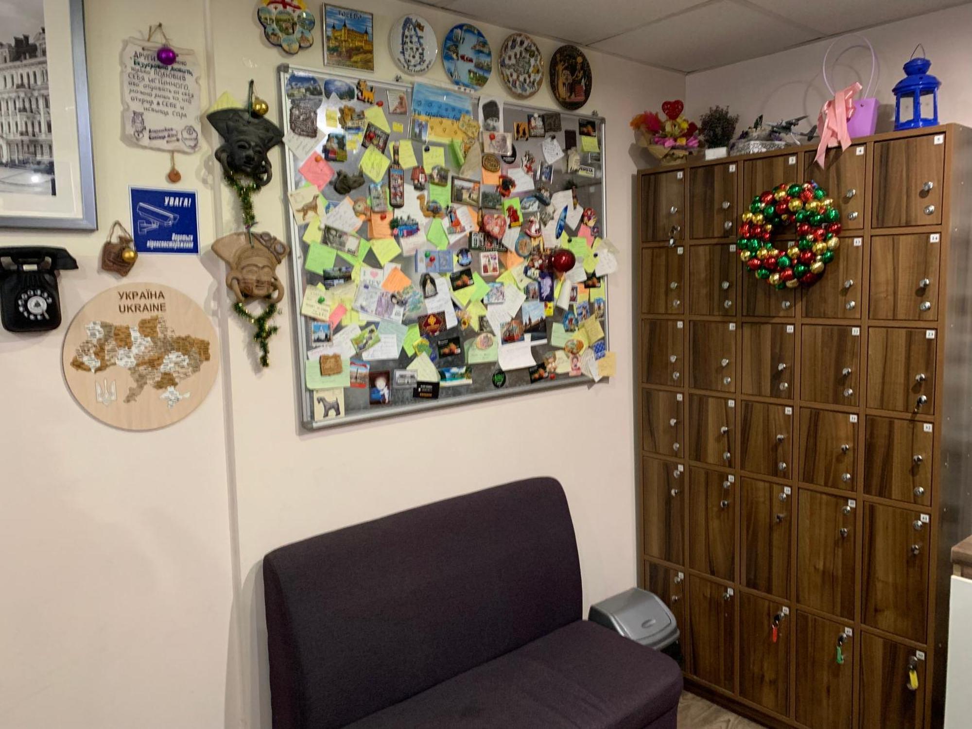 Hostel Podolski Plus เคียฟ ภายนอก รูปภาพ