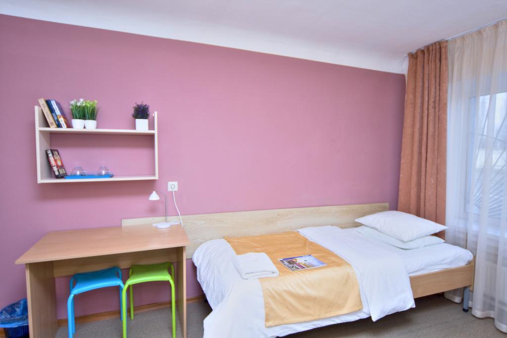 Hostel Podolski Plus เคียฟ ห้อง รูปภาพ