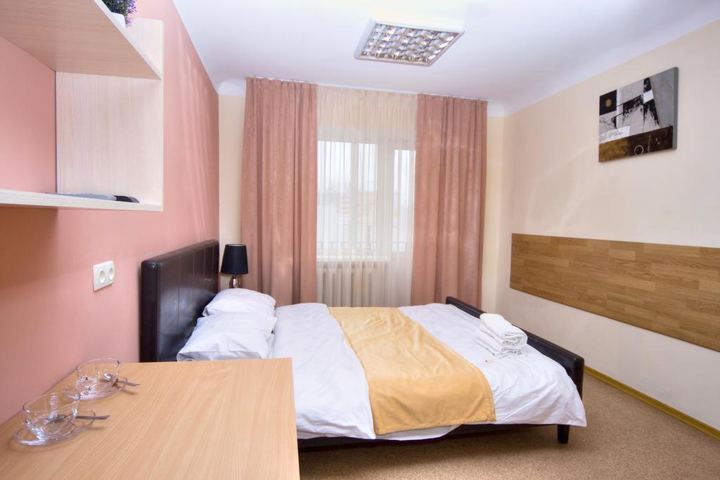 Hostel Podolski Plus เคียฟ ห้อง รูปภาพ