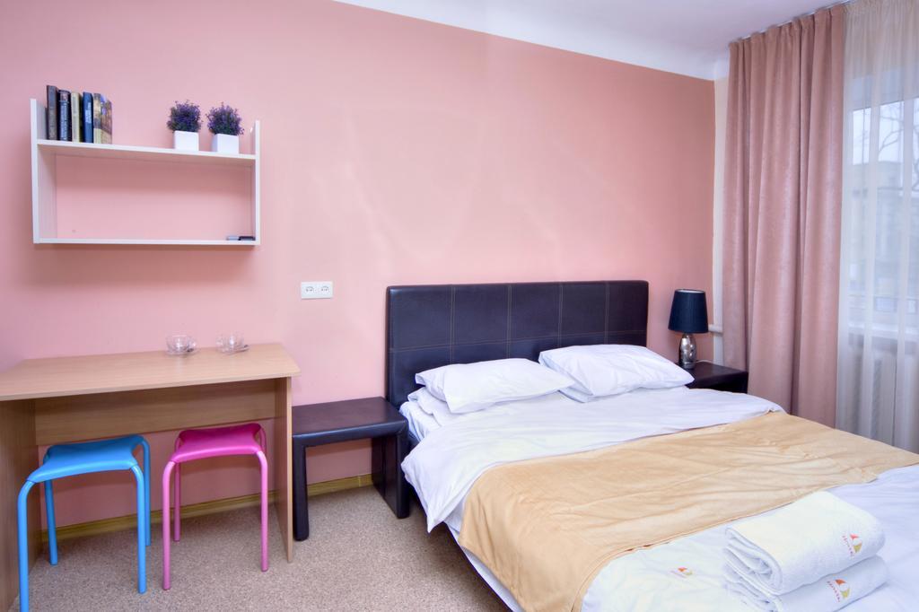 Hostel Podolski Plus เคียฟ ห้อง รูปภาพ
